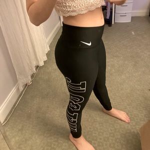 Nike leggings